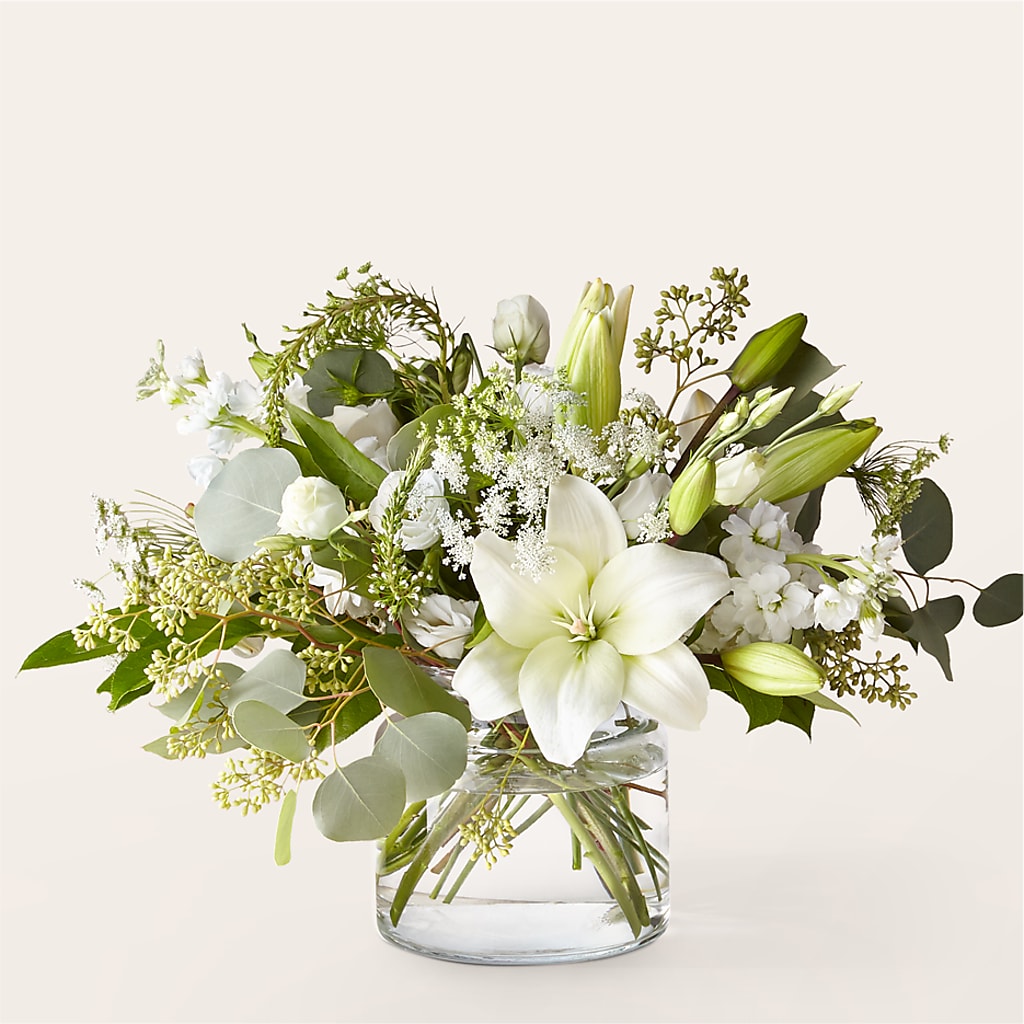Alluring Elegance Bouquet – Floristo Bermeo Ii, Big Lake MN