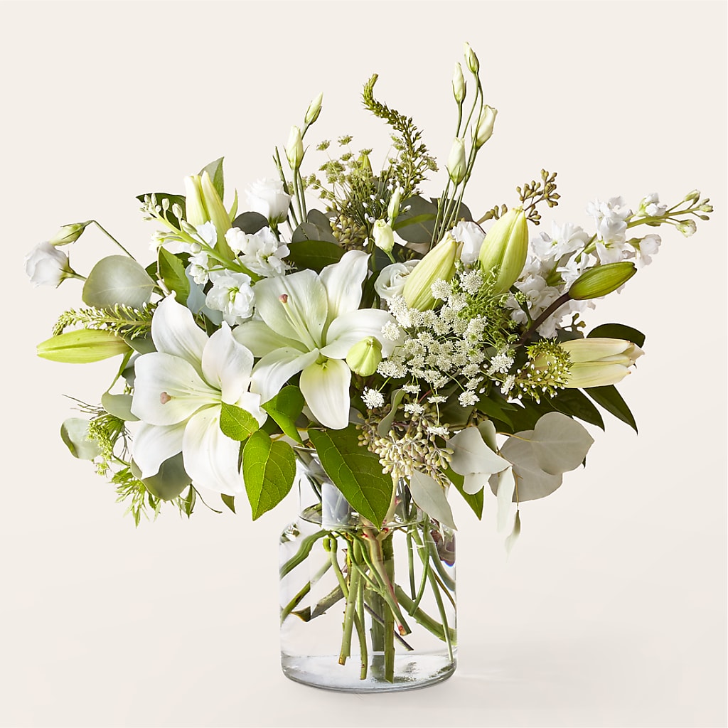 Alluring Elegance Bouquet – Floristo Bermeo Ii, Big Lake MN