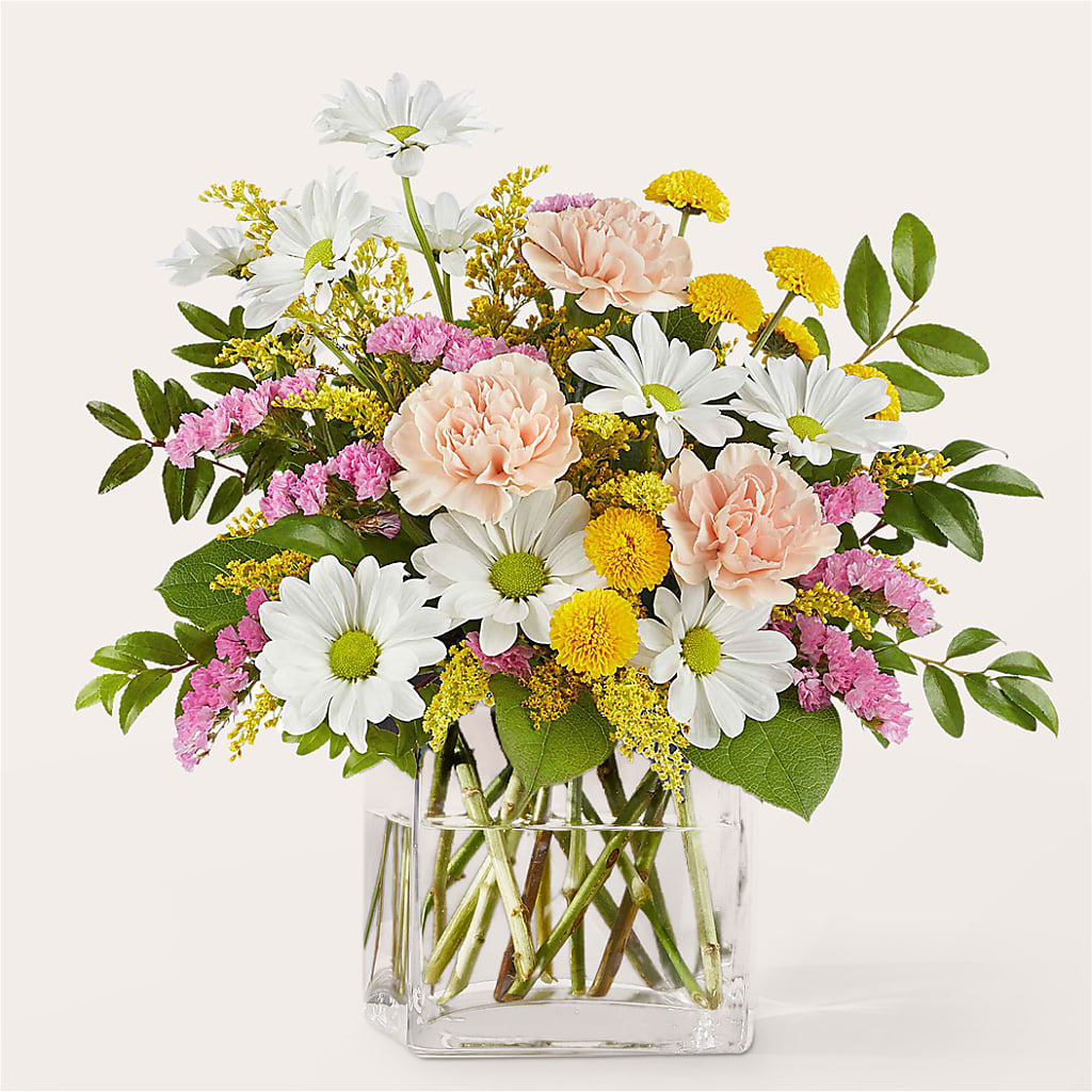Country Cottage Bouquet – Floristo Bermeo Ii, Big Lake MN