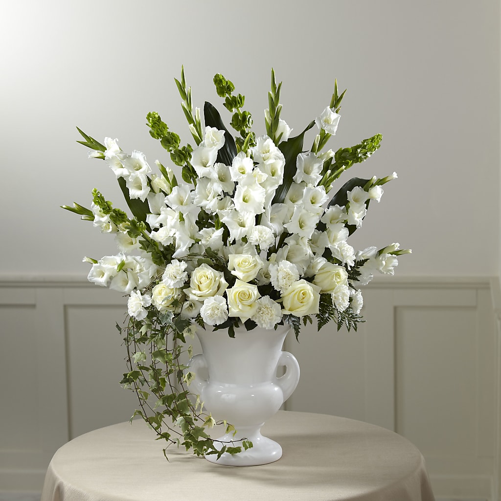 Fond Reflections Arrangement – Floristo Bermeo Ii, Big Lake MN