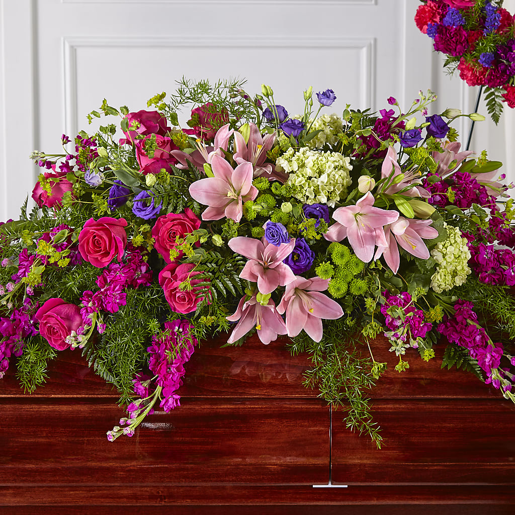 Radiant Tribute Casket Spray – Floristo Bermeo Ii, Big Lake MN