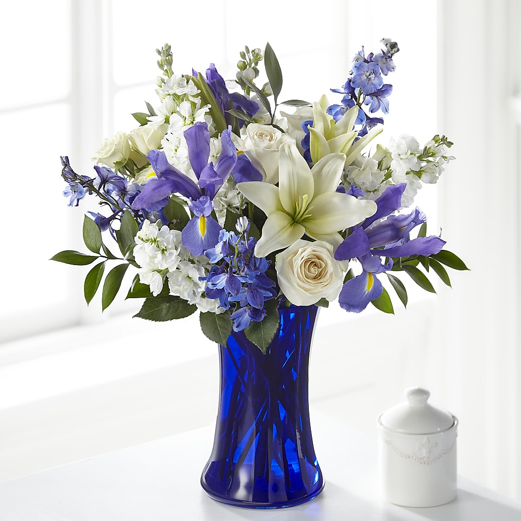 Calming Comfort Bouquet – Floristo Bermeo Ii, Big Lake MN