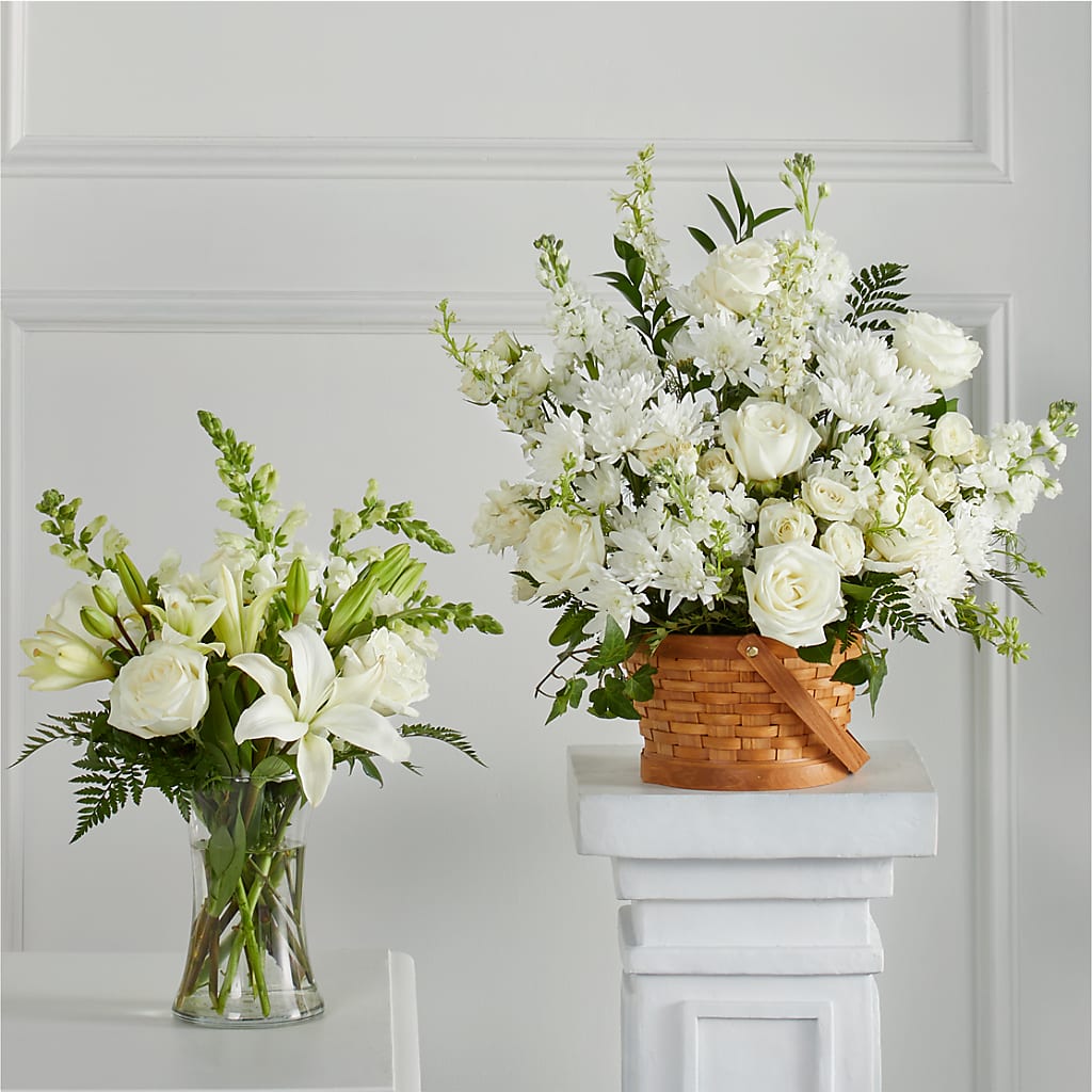 Sincerest Condolences Bundles – Floristo Bermeo Ii, Big Lake MN