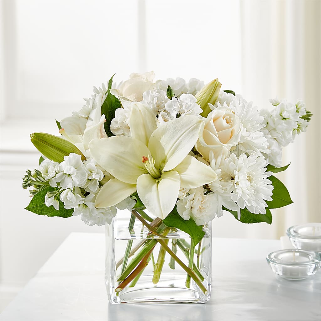 Gentle Breeze Bouquet – Floristo Bermeo Ii, Big Lake MN
