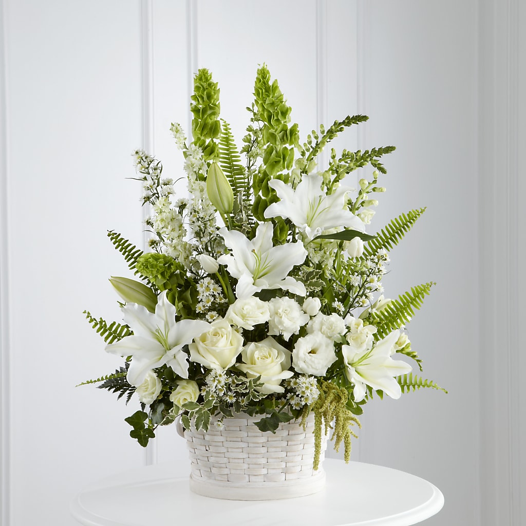 In Our Thoughts Arrangement – Floristo Bermeo Ii, Big Lake MN