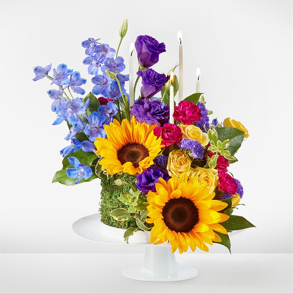 Star of the Day Floral Cake – Floristo Bermeo Ii, Big Lake MN