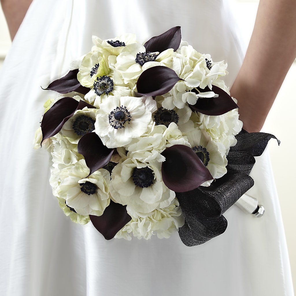 To Have and To Hold Bouquet – Floristo Bermeo Ii, Big Lake MN