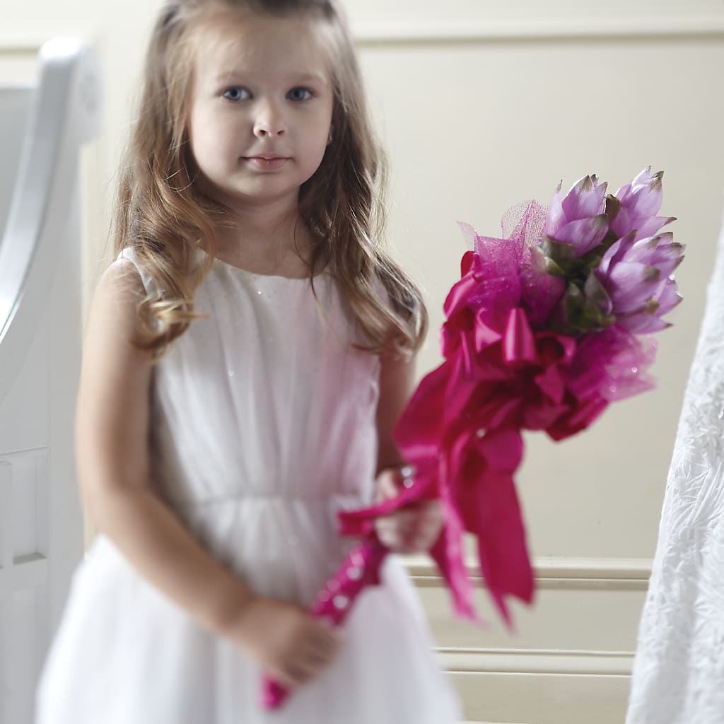 Sparkle Pink Flower Girl Bouquet – Floristo Bermeo Ii, Big Lake MN