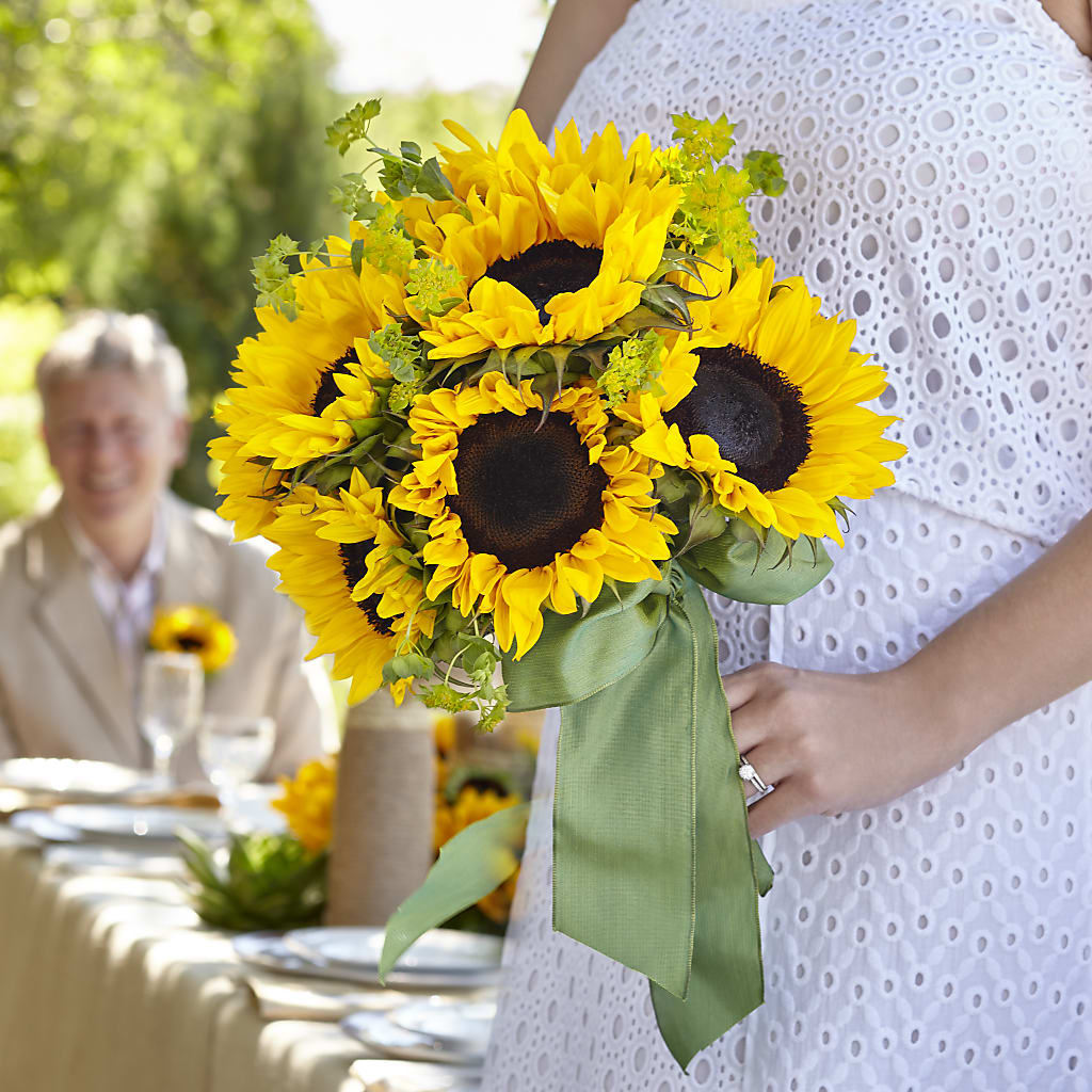 Free Spirit Bouquet – Floristo Bermeo Ii, Big Lake MN