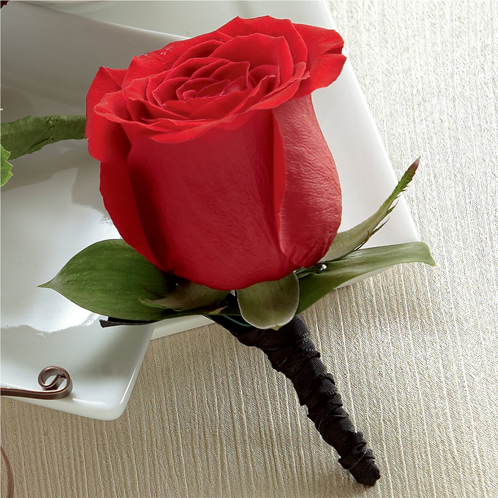 Red Rose Boutonniere – Floristo Bermeo Ii, Big Lake MN