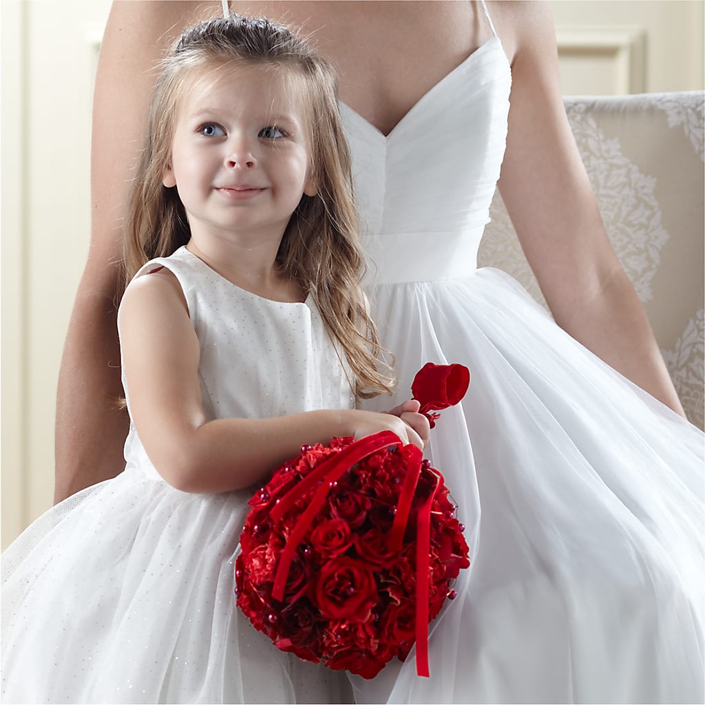 Pure at Heart Flower Girl Arrangement – Floristo Bermeo Ii, Big Lake MN