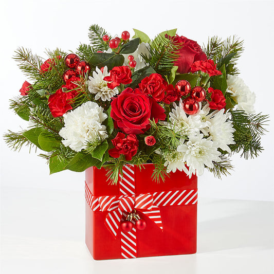 Presents Under the Tree Bouquet –  Floristo Bermeo Ii, Big Lake MN