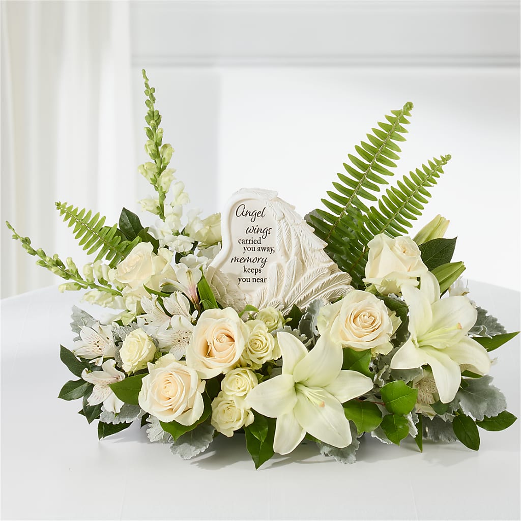 Holding You Close Arrangement –  Floristo Bermeo Ii, Big Lake MN