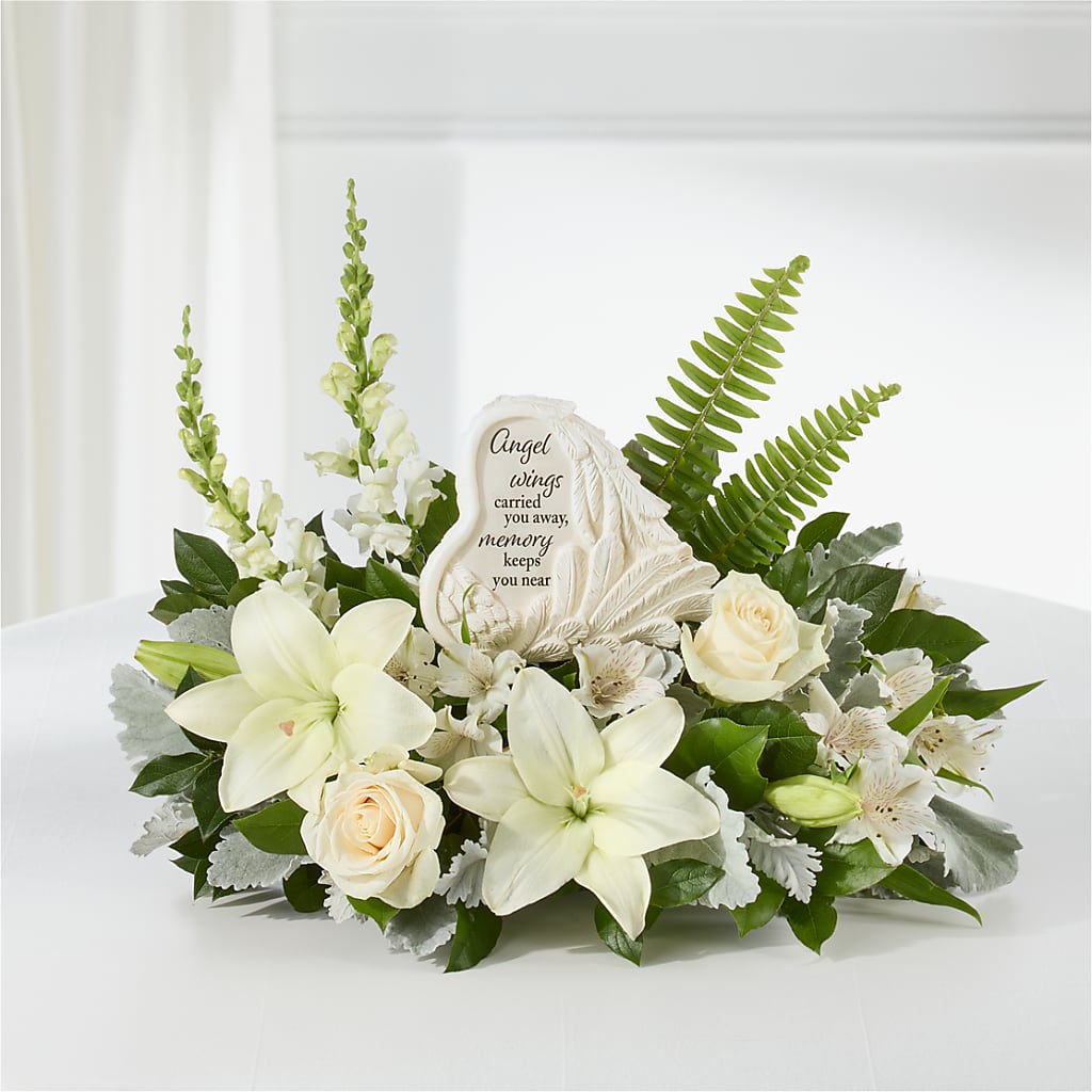 Holding You Close Arrangement –  Floristo Bermeo Ii, Big Lake MN