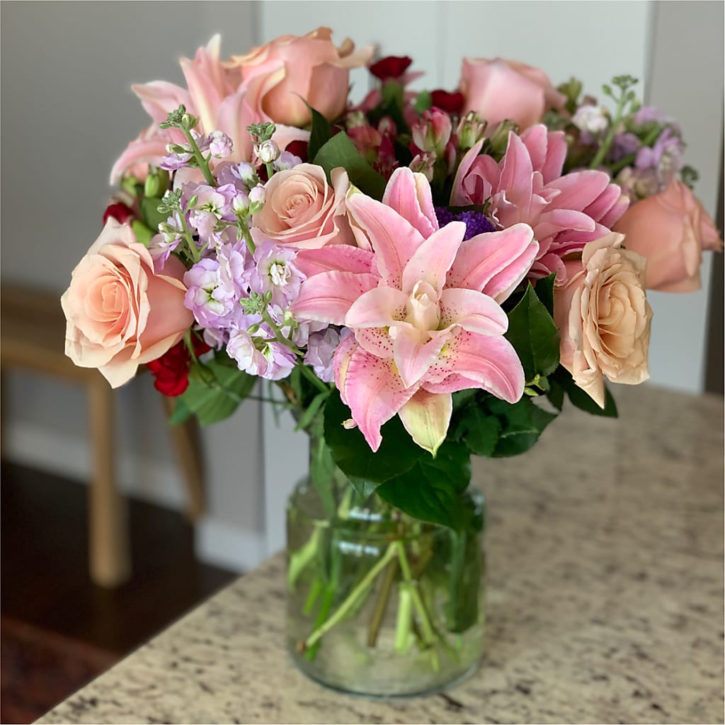 Romantique Bouquet –  Floristo Bermeo Ii, Big Lake MN