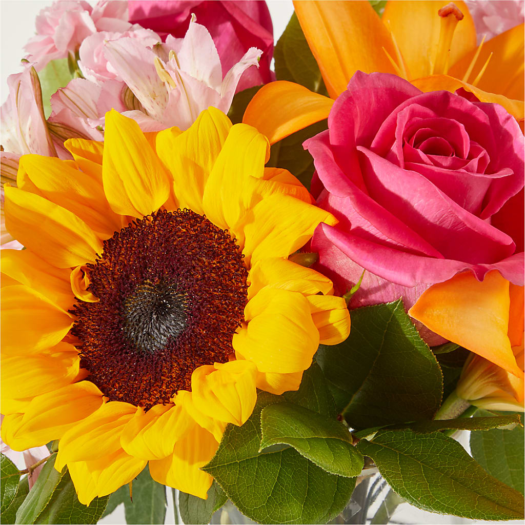 In Full Swing Bouquet –  Floristo Bermeo Ii, Big Lake MN