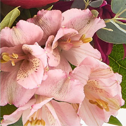 Berry Cobbler Bouquet –  Floristo Bermeo Ii, Big Lake MN