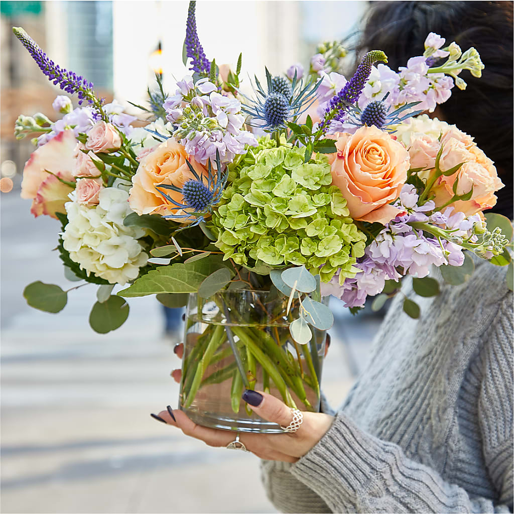 Porch Swing Bouquet –  Floristo Bermeo Ii, Big Lake MN