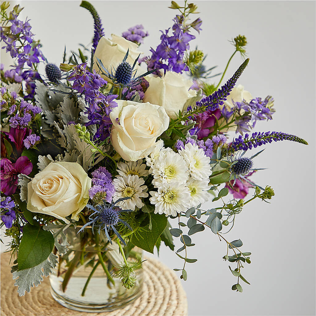 Shooting Star Bouquet –  Floristo Bermeo Ii, Big Lake MN