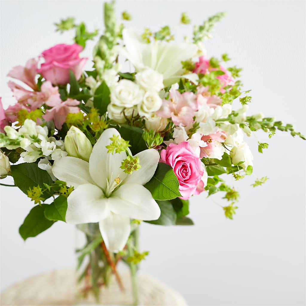 Fondly Bouquet –  Floristo Bermeo Ii, Big Lake MN