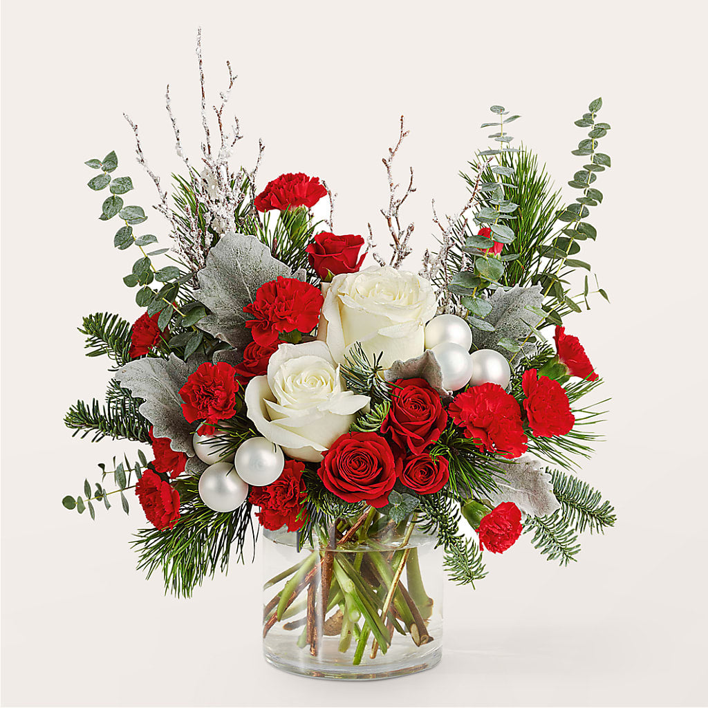Trimming the Tree Bouquet –  Floristo Bermeo Ii, Big Lake MN