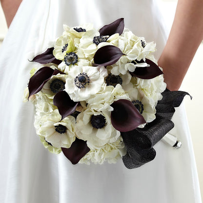 To Have and To Hold Bouquet –  Floristo Bermeo Ii, Big Lake MN